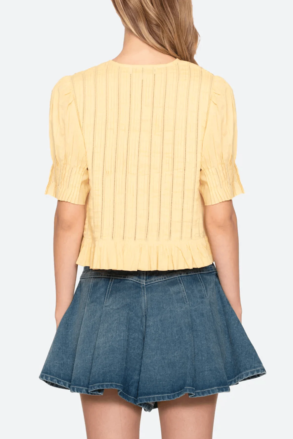 Alberte Solid Bubble Sleeve Blouse in Yellow - Image 4