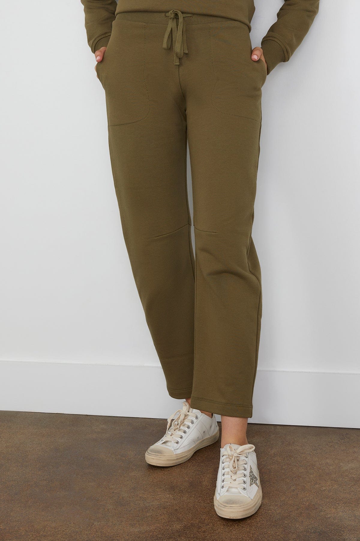 Baltic Barrel Leg Sweatpants in Olive - Image 3