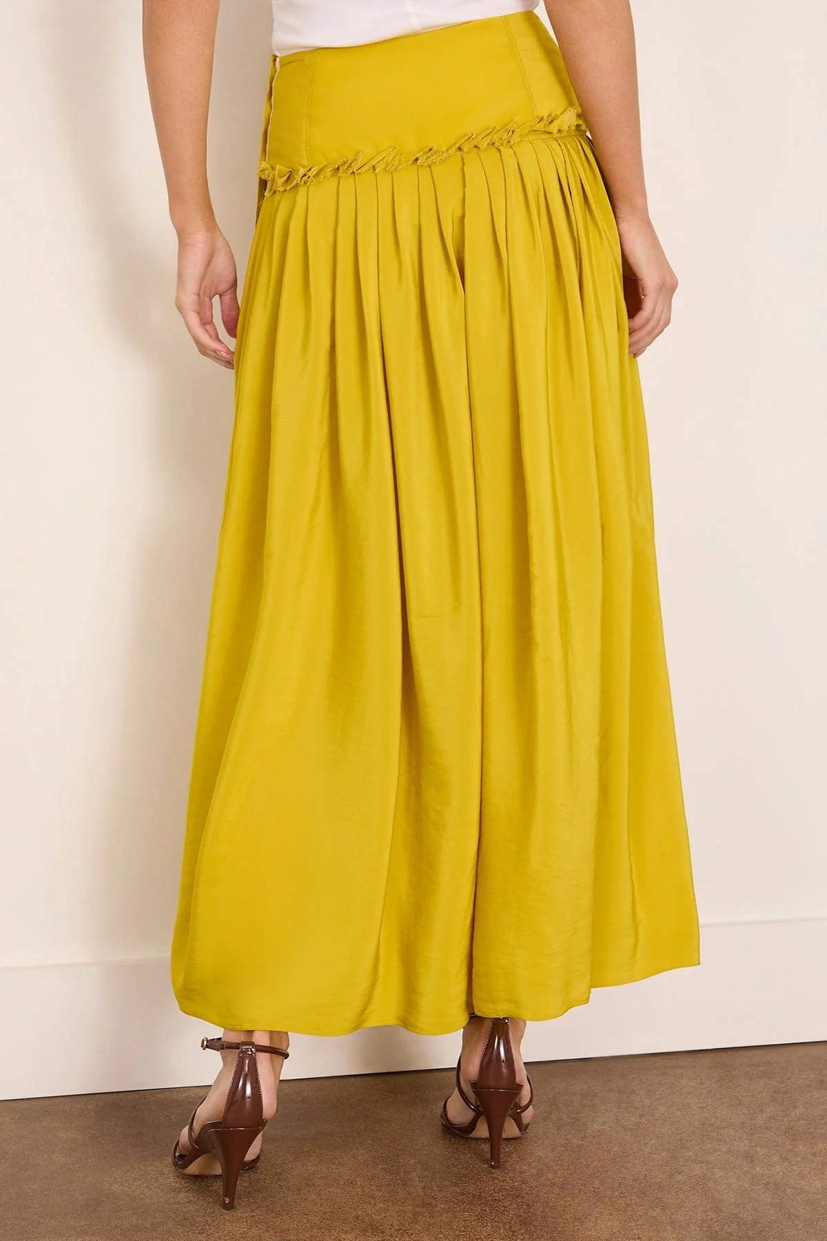 Basque Skirt in Chamomile - Image 3