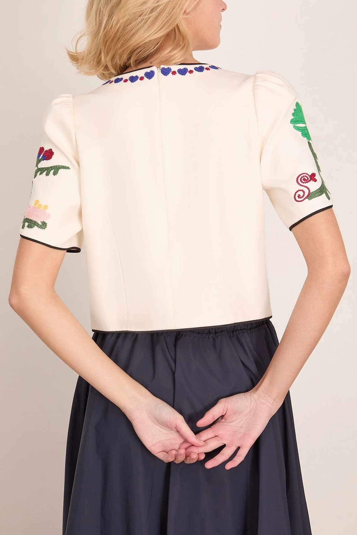 Beeson Top in Stitchtopia - Image 4