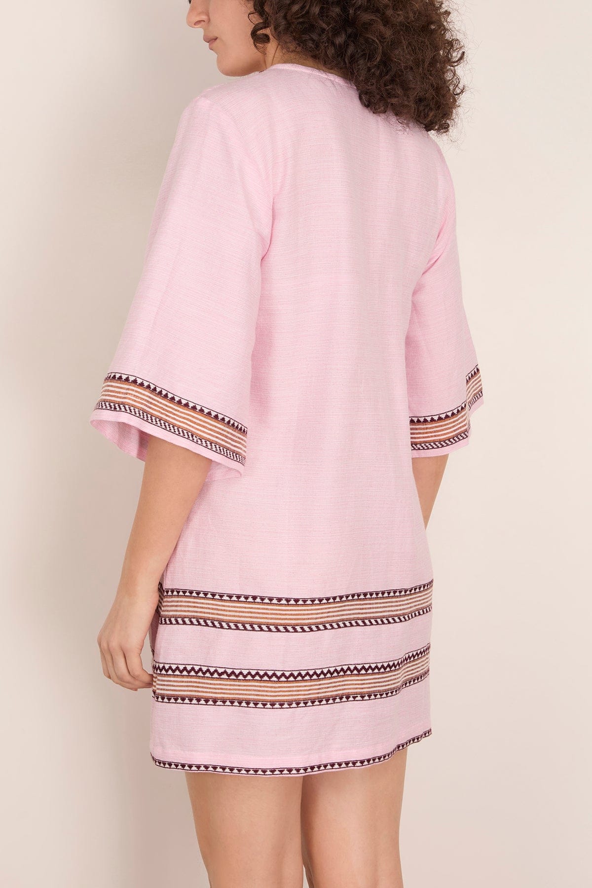 Belkis V-Neck Caftan in Munit Pink - Image 4