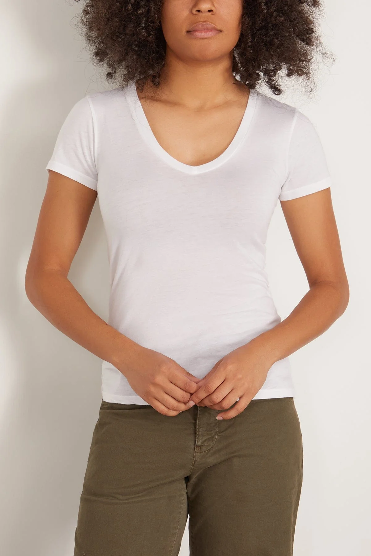 Carol V-Neck Tee Shirt in White - Image 3