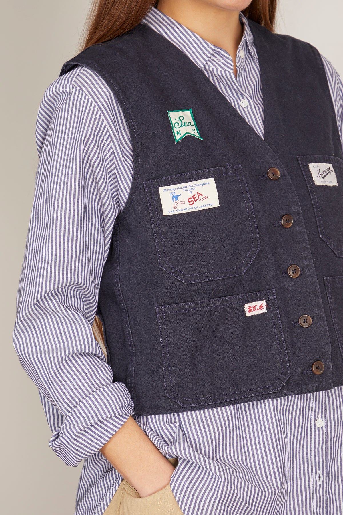 Carolyn Workwear Vest in Navy - Image 5