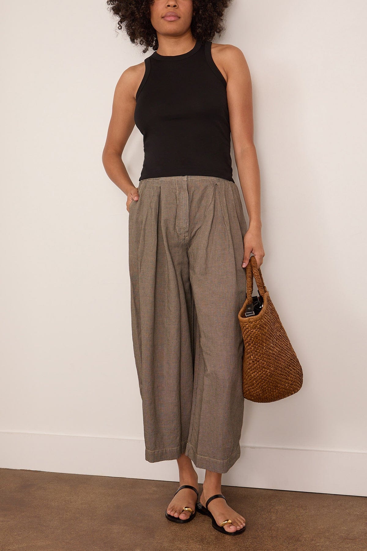 Carys Micro Houndstooth Wide Leg Trousers in Vintage White/Black - Image 2