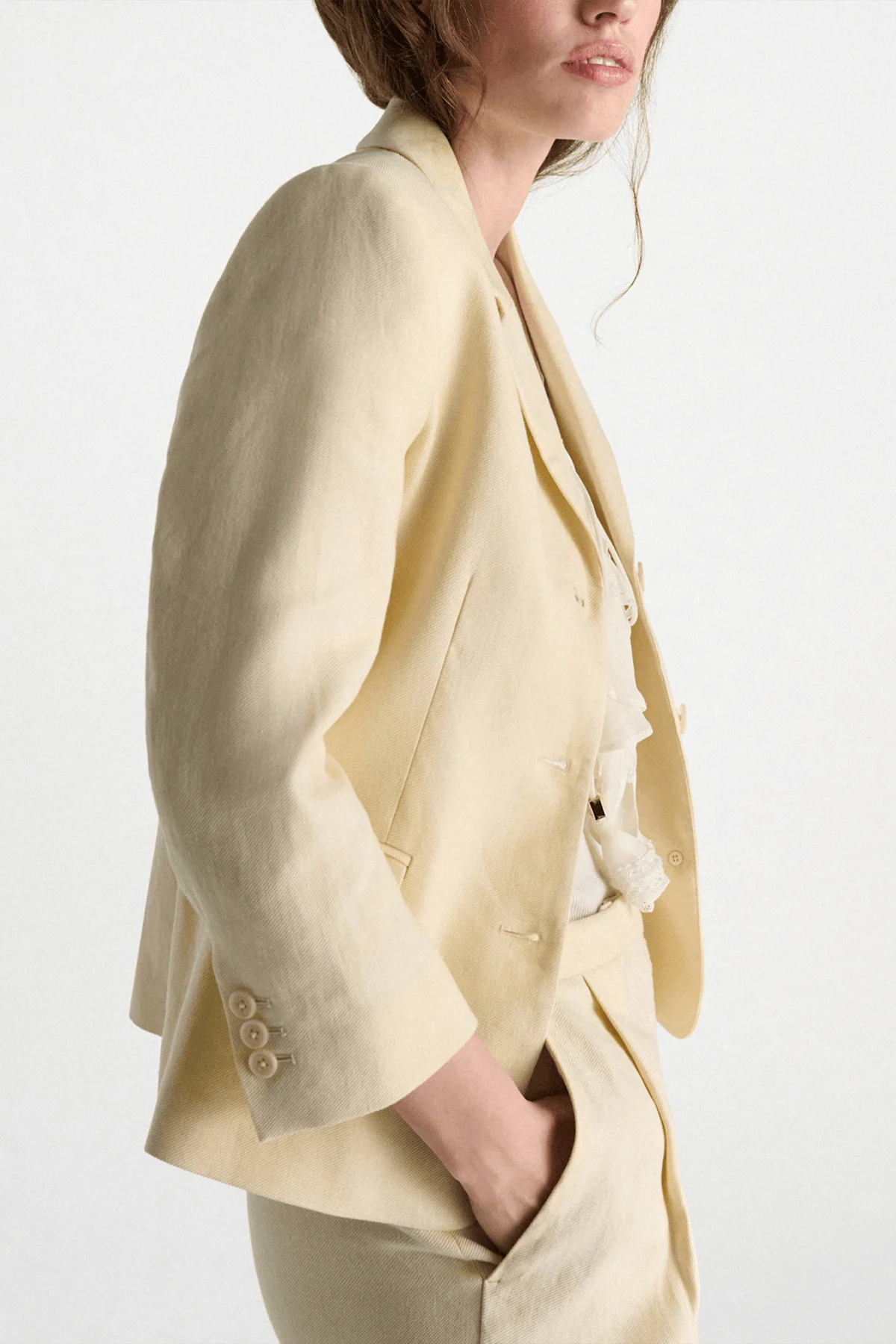 Casual Sophistication Jacket in Champagne - Image 4