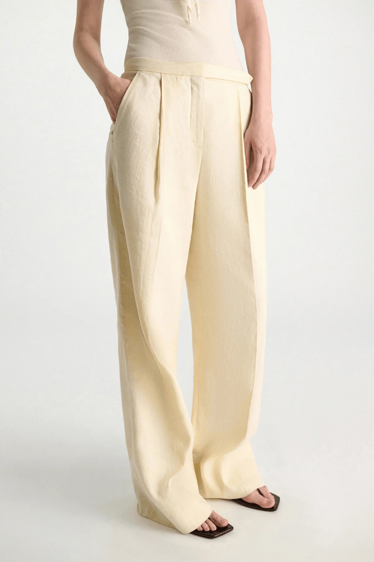 Casual Sophistication Pants in Champagne - Image 3