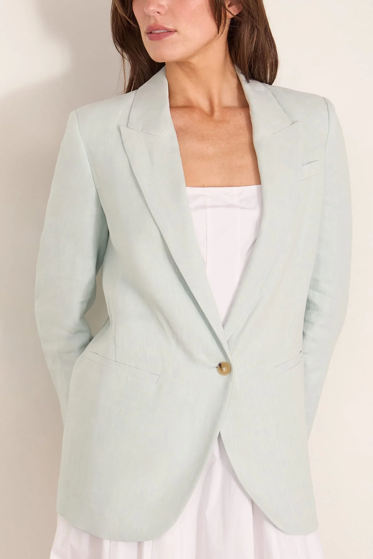 Chic Linen Jacket in Plume - Image 3