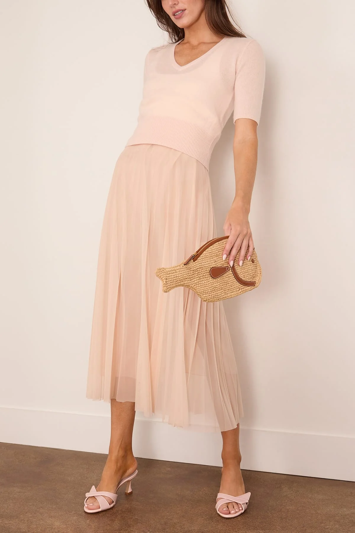 Chic Tulle Plisse Midi Skirt in Nude - Image 2