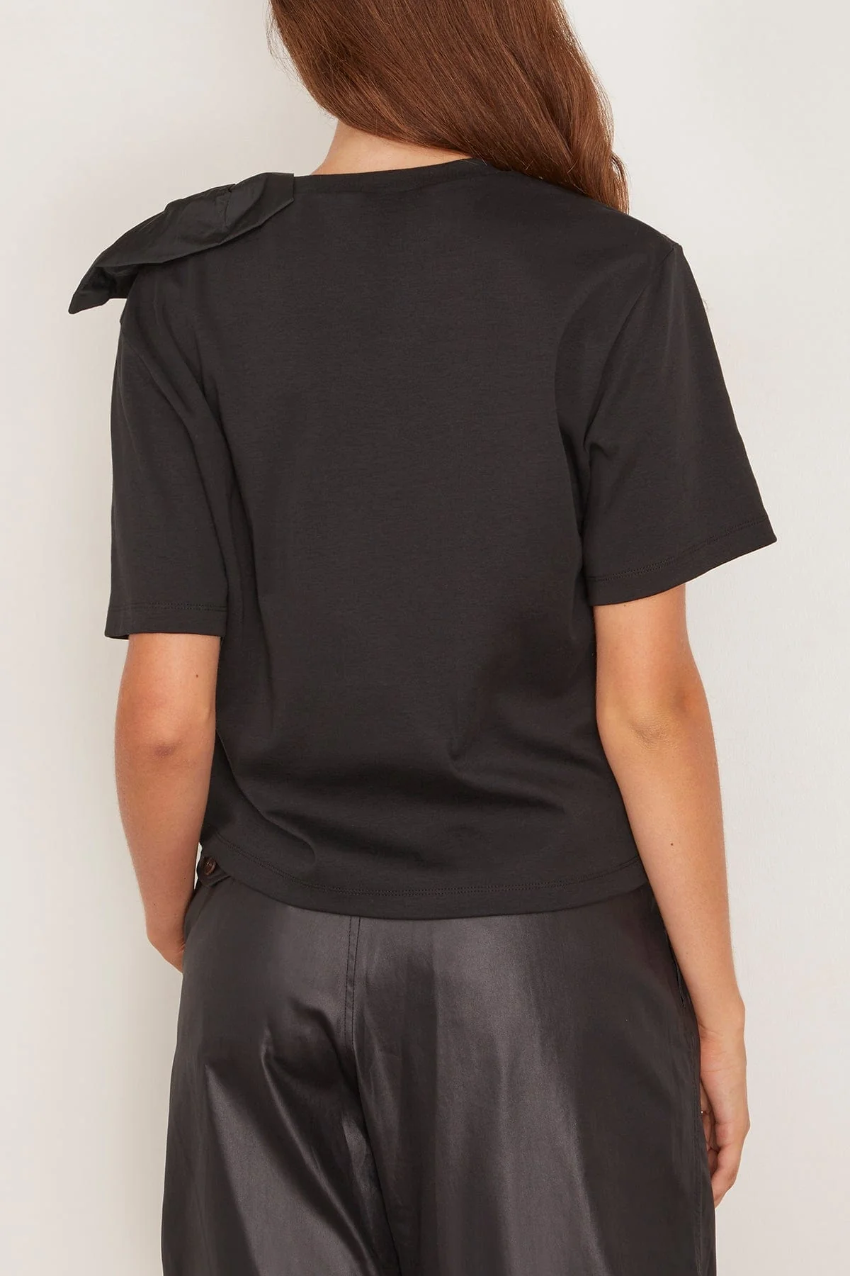 Colle Knitted Blouse in Black - Image 4