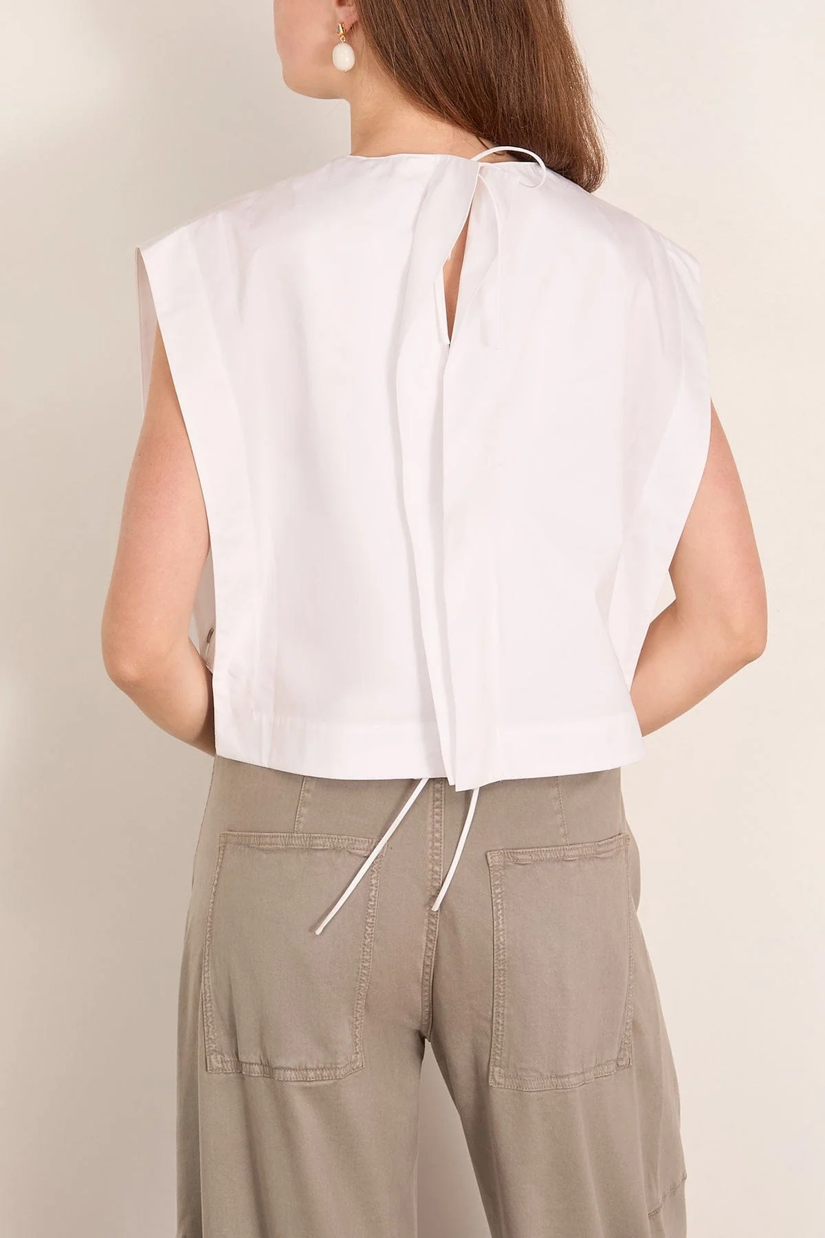 Compact Poplin Cropped Square Top in White - Image 4