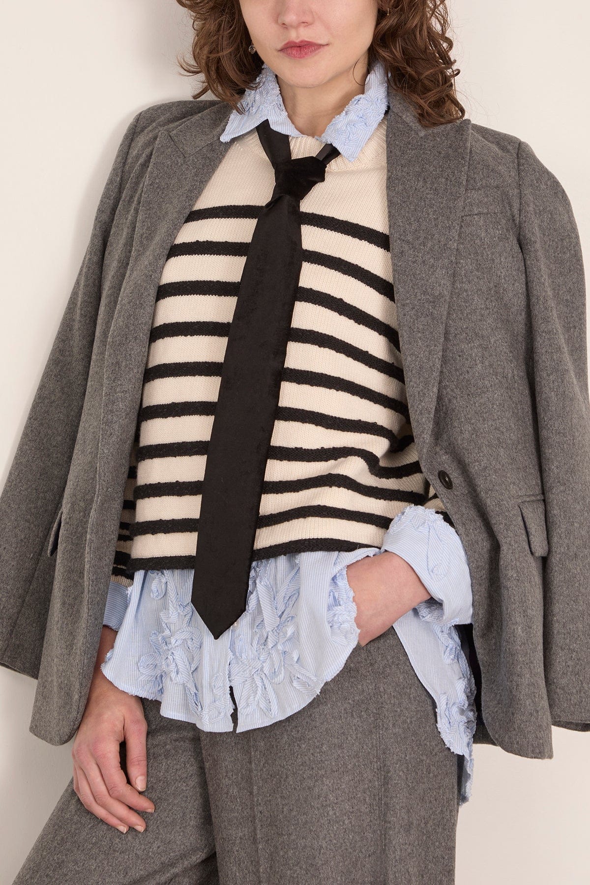 Cotton Viscose Chic Velvet Tie in Noir - Image 2