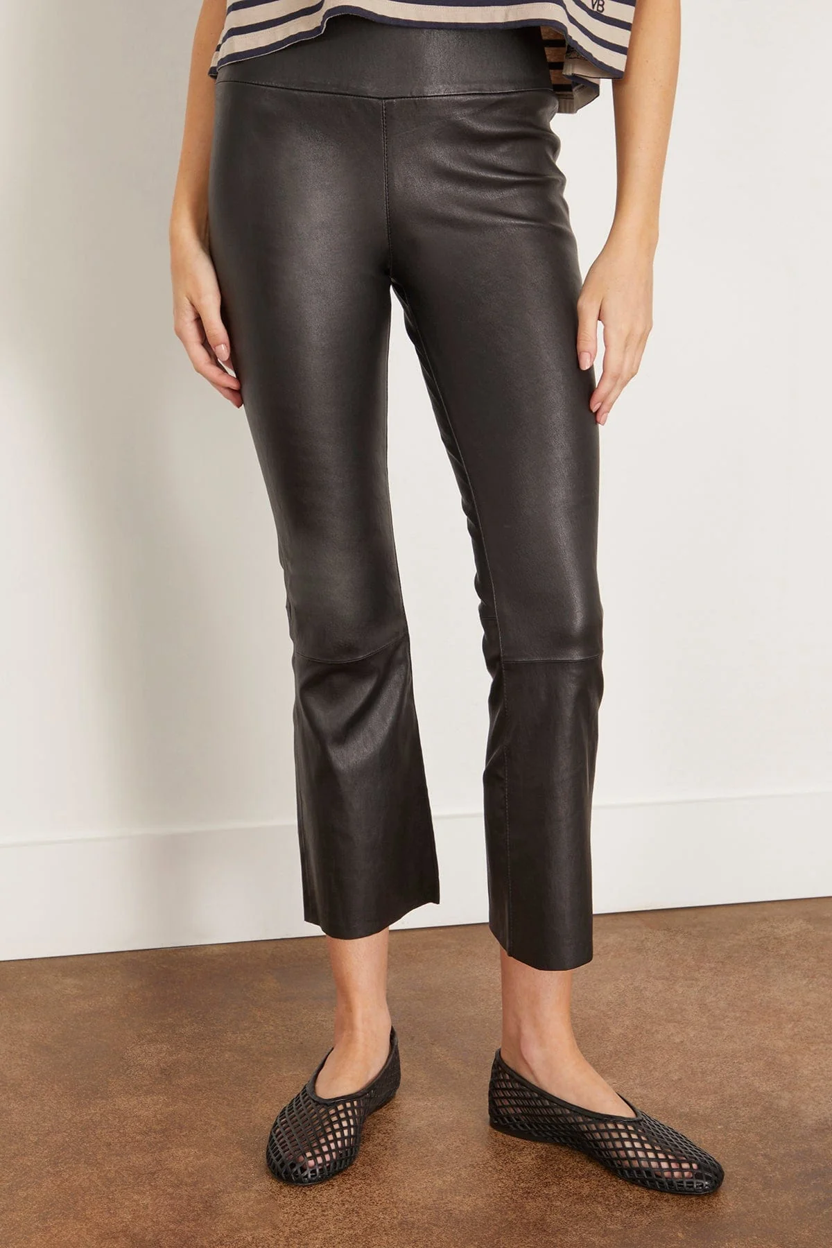 Crop Flare in Black - Image 3