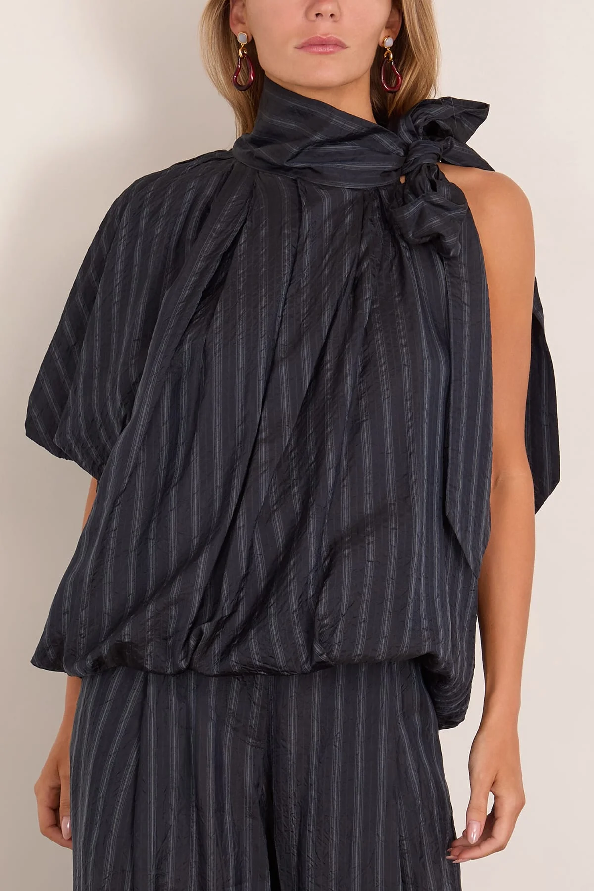 Crunch Shirt in Navy - Image 3