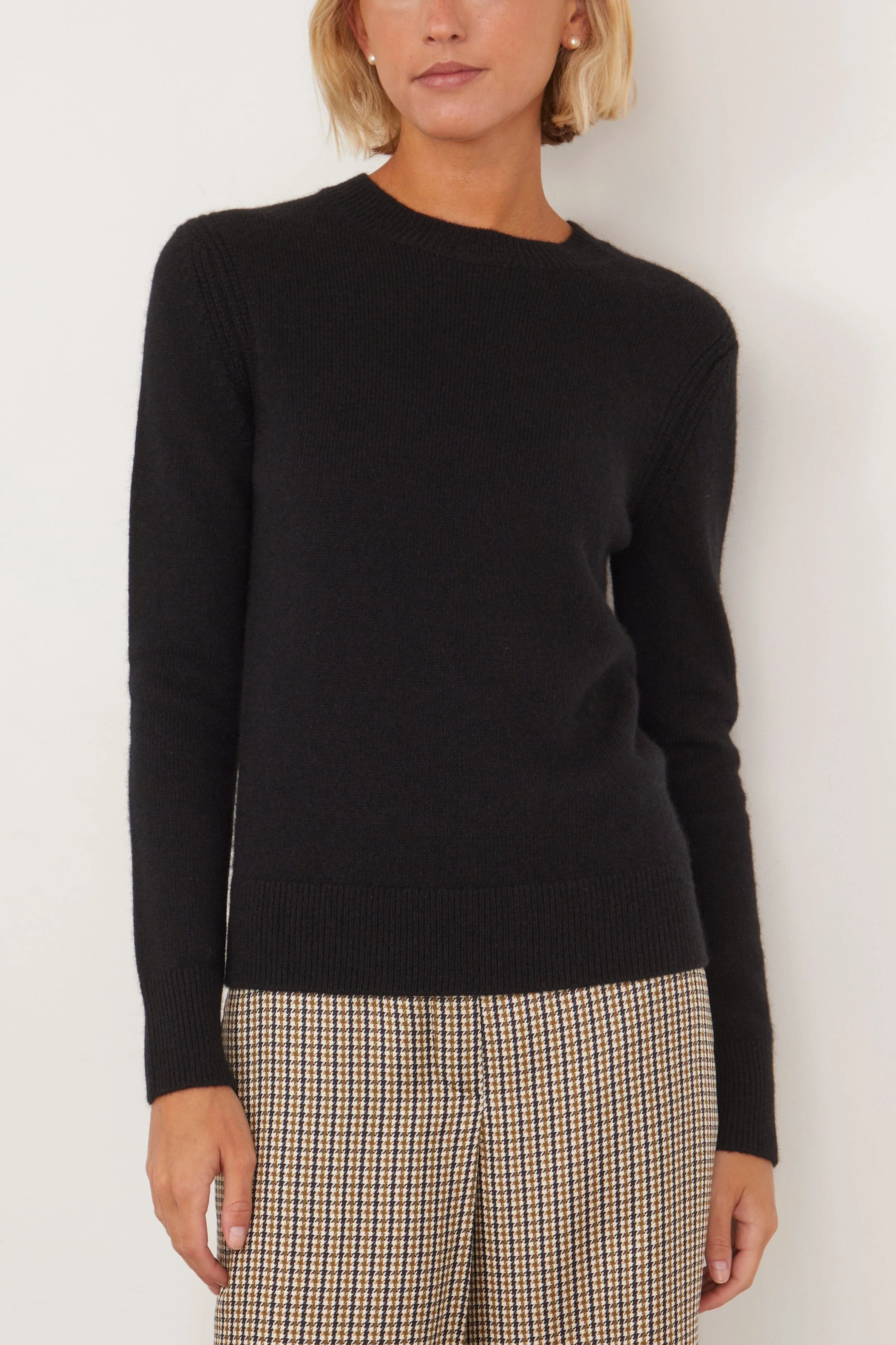 Dallas Sweater in Noir - Image 3