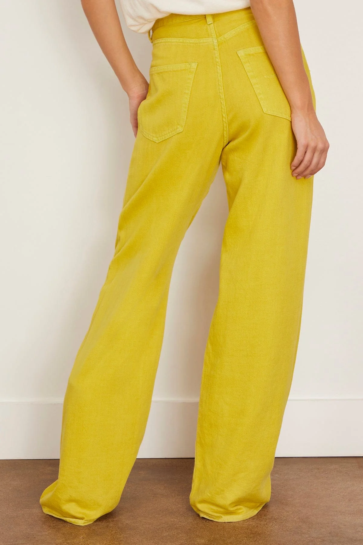 Damon Jean in Vibrant Yellow - Image 4