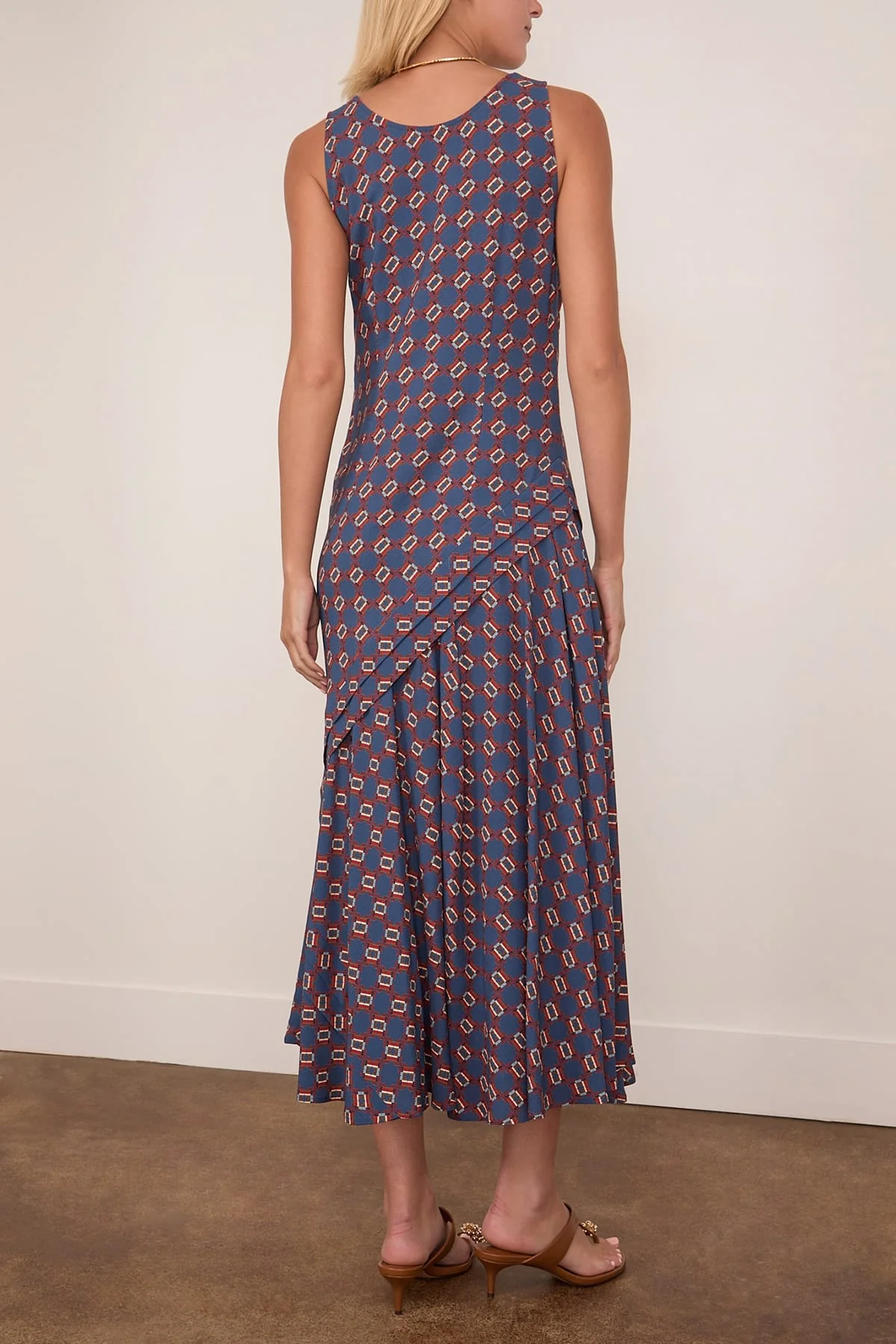 Dommy Dress in Blue - Image 4