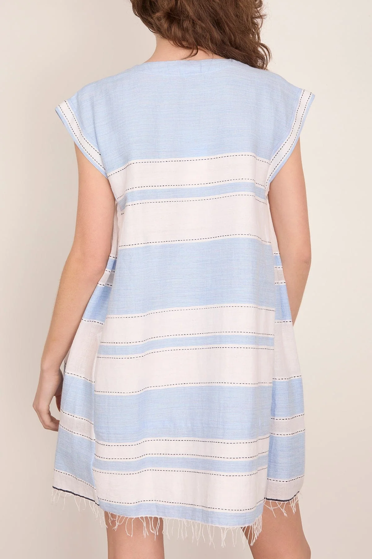Elina Caftan in Debre Sky - Image 4