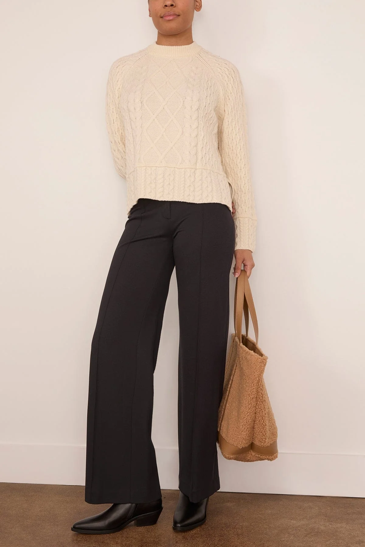 Faru Pant in Marine - Image 2