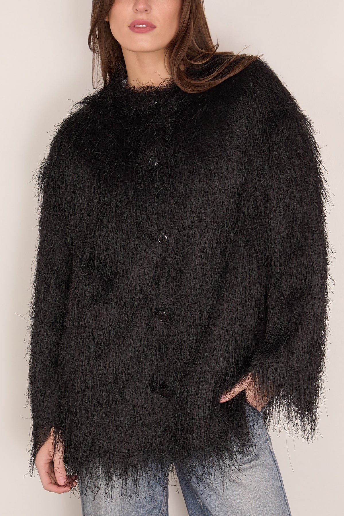 Filipo Oval-Shaped Jacket in Black - Image 3