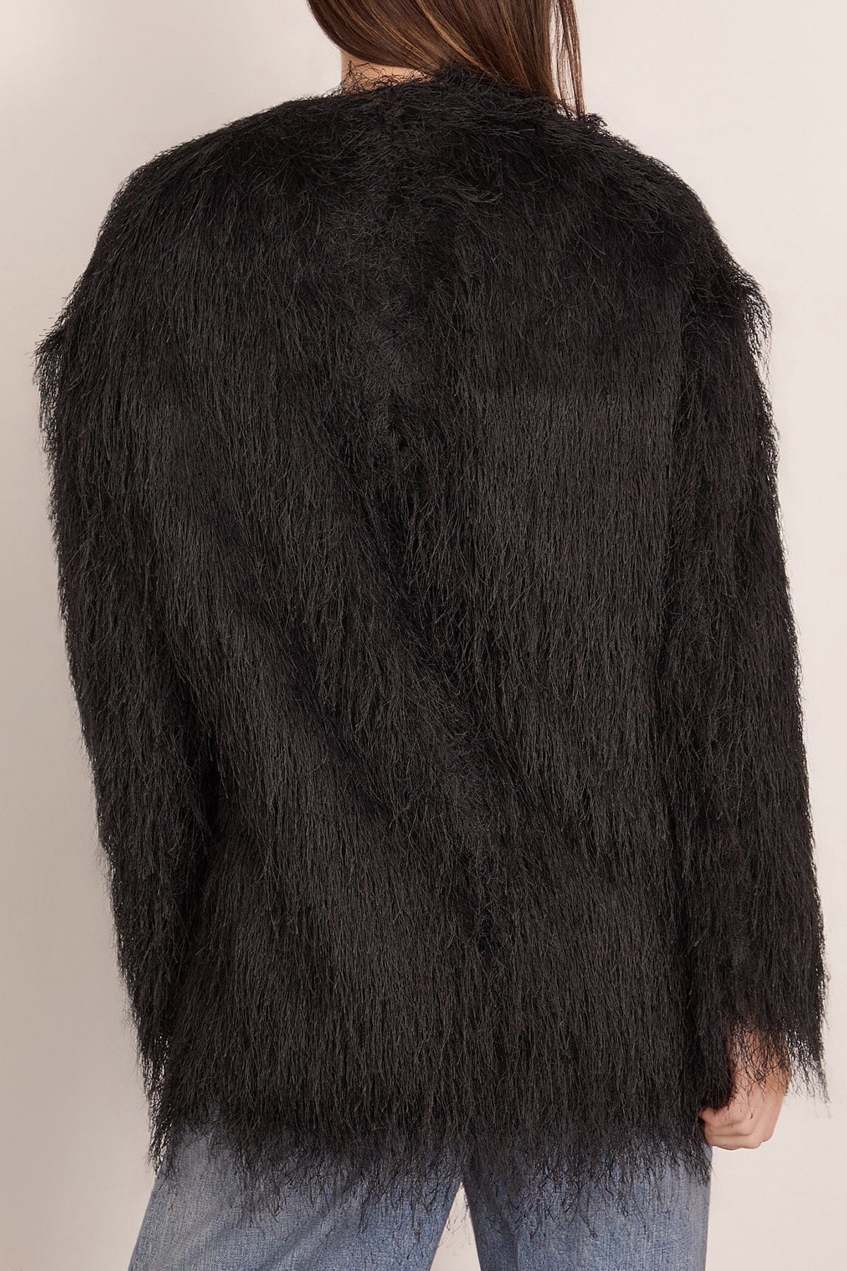 Filipo Oval-Shaped Jacket in Black - Image 4