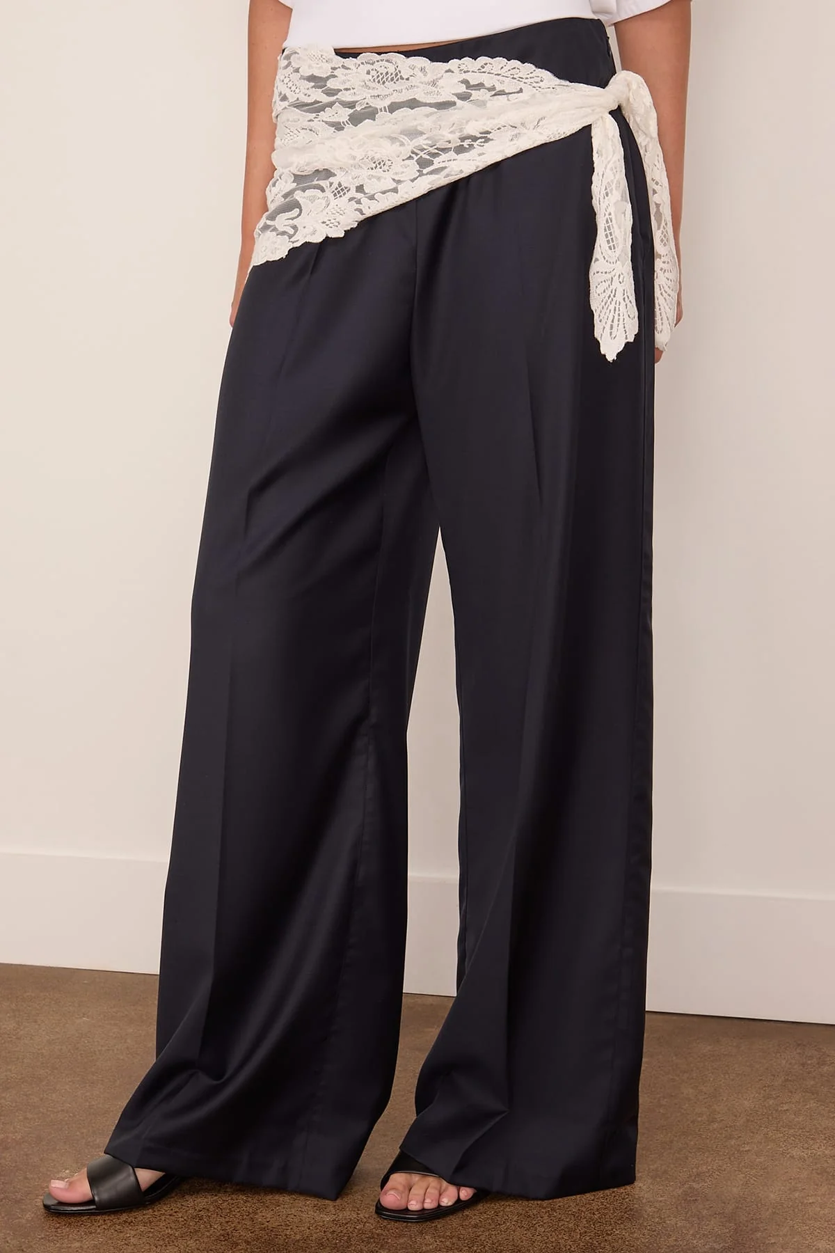 Fiora Tropical Wool Pants in Navy - Image 3