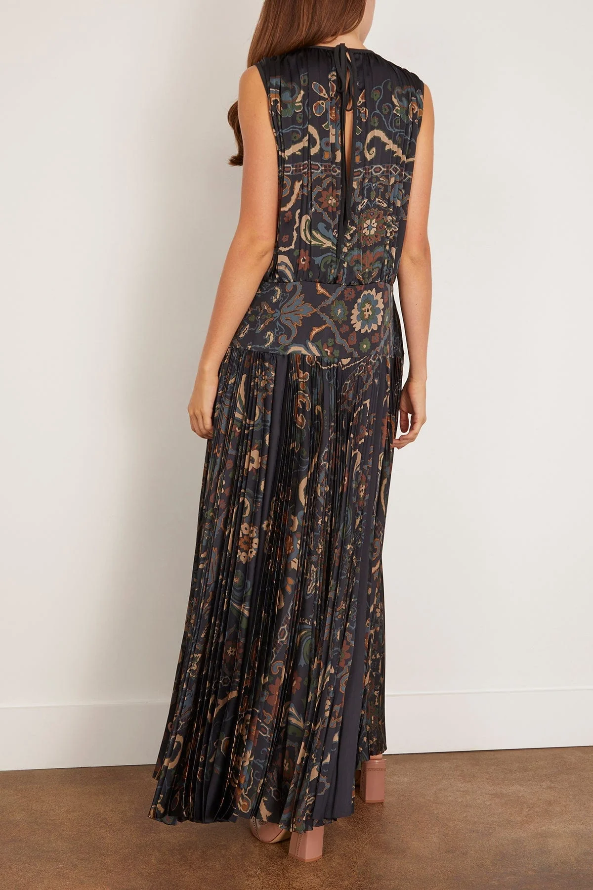 Floral Print Dress in Navy - Image 4