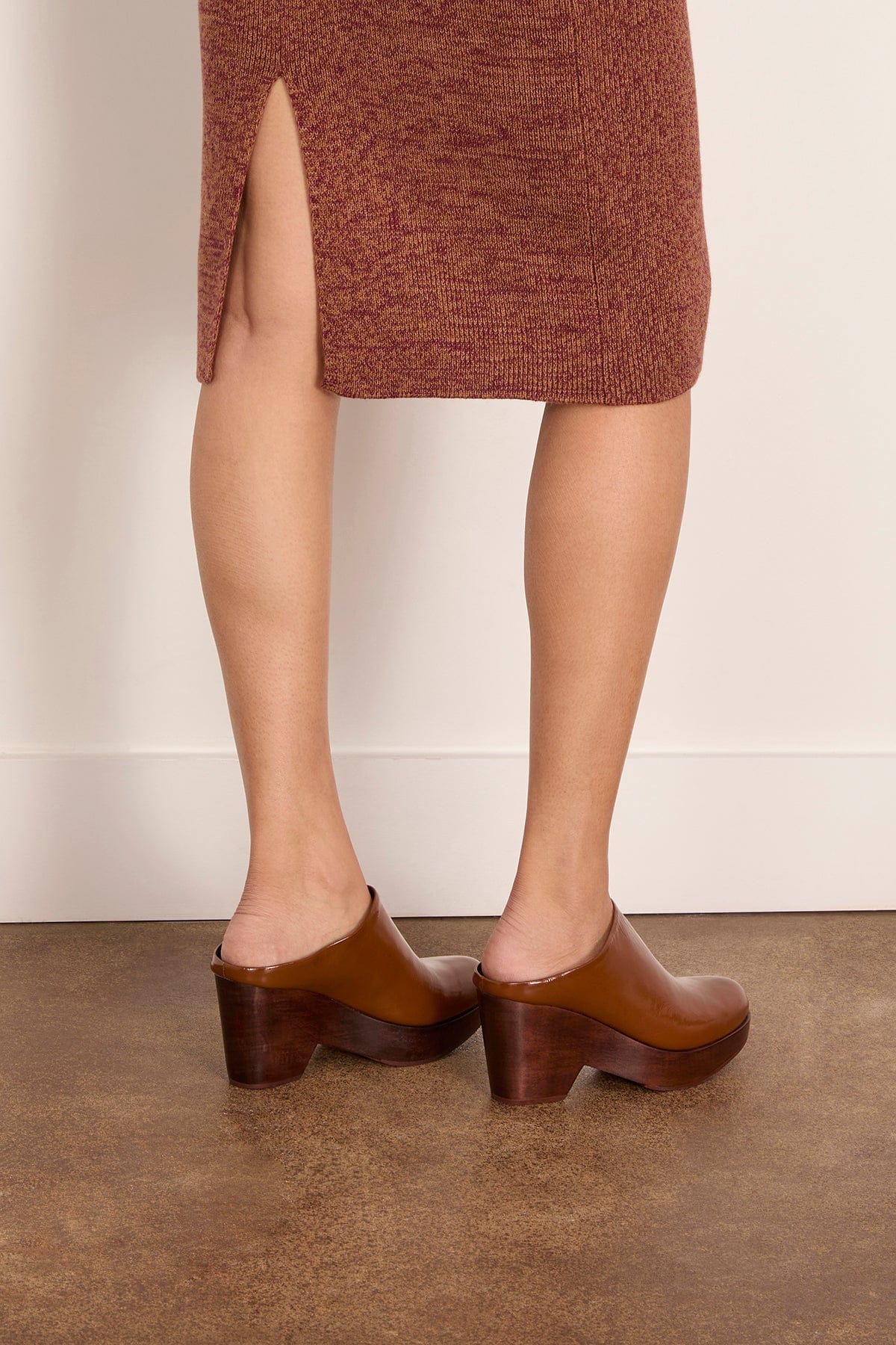 Gammon Clog in Russet - Image 2