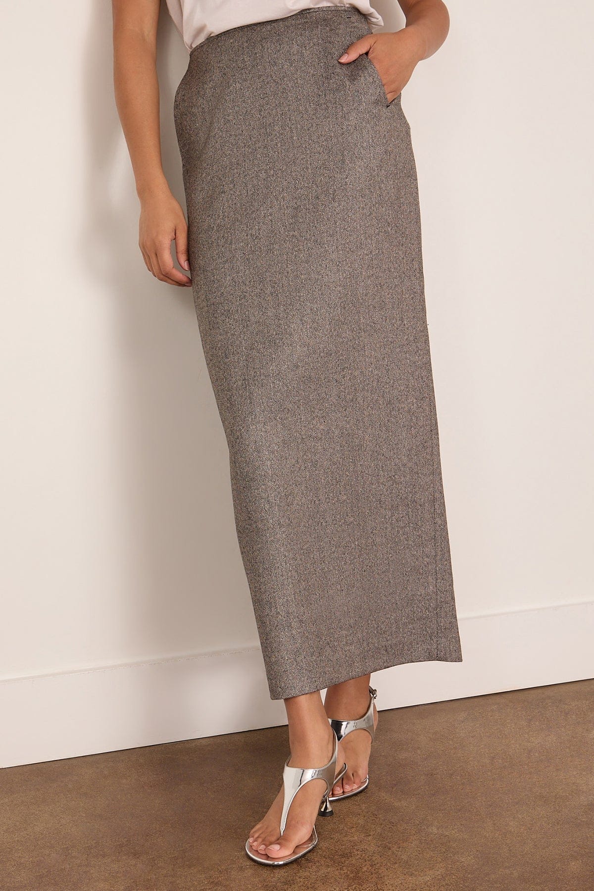 Innes Skirt in Black/White - Image 3