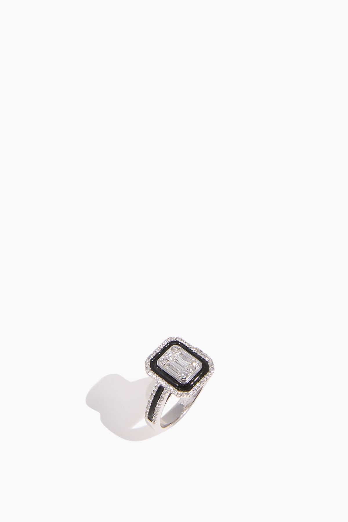 Jubilee Emerald Cut Illusion Ring in 14k White Gold - Image 3