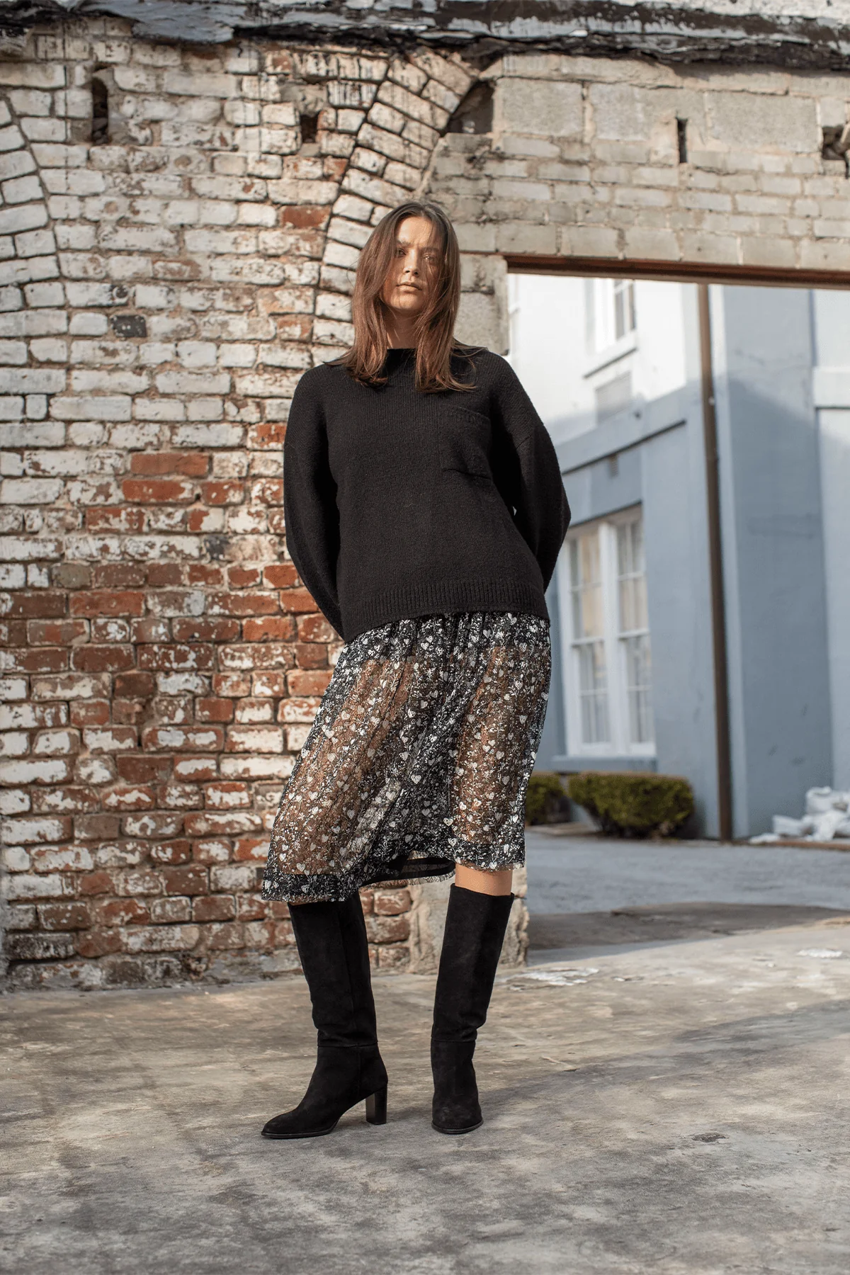 Julien Sweater in Black - Image 5