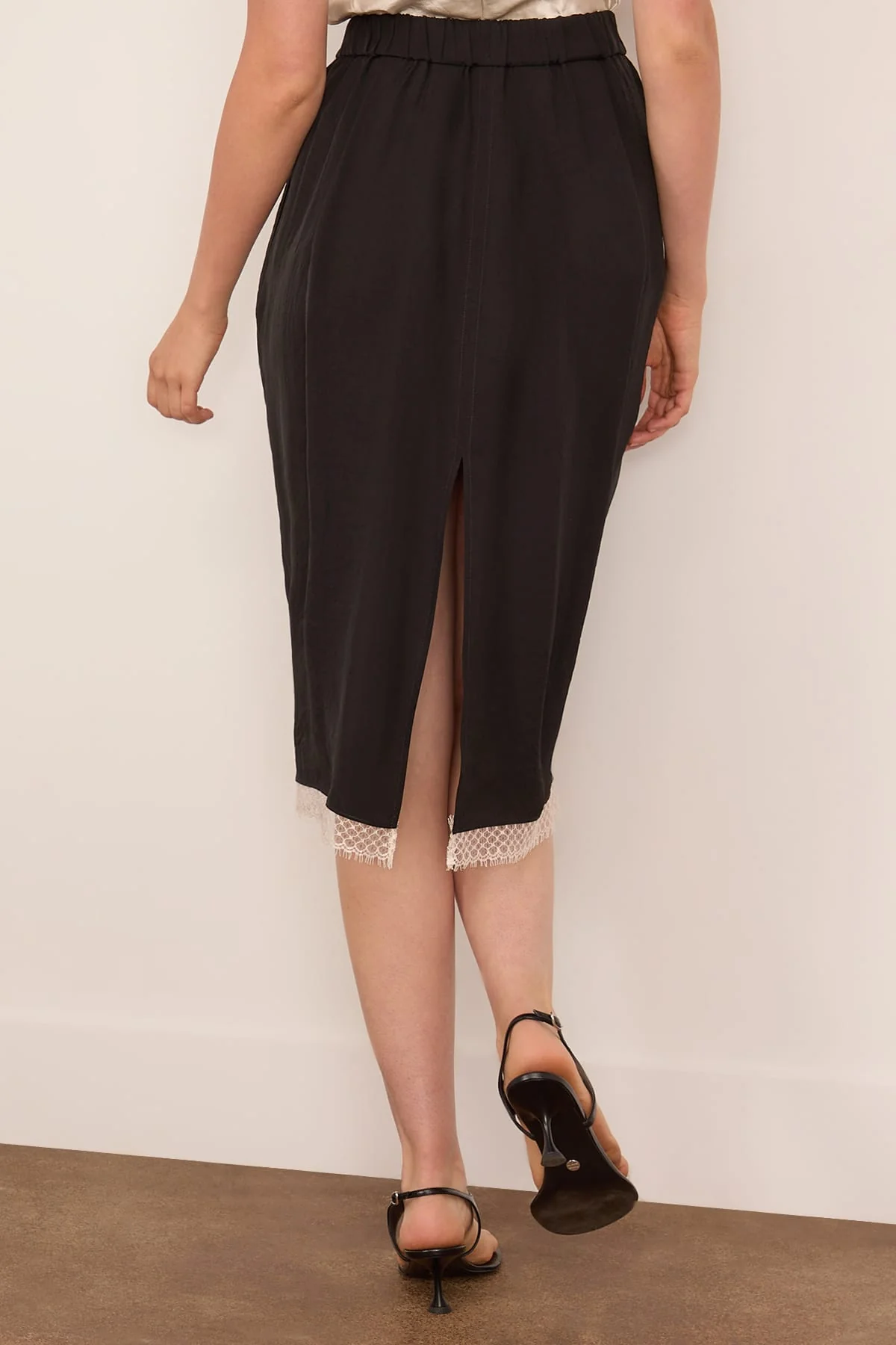 Lace Tulip Skirt in Black - Image 4