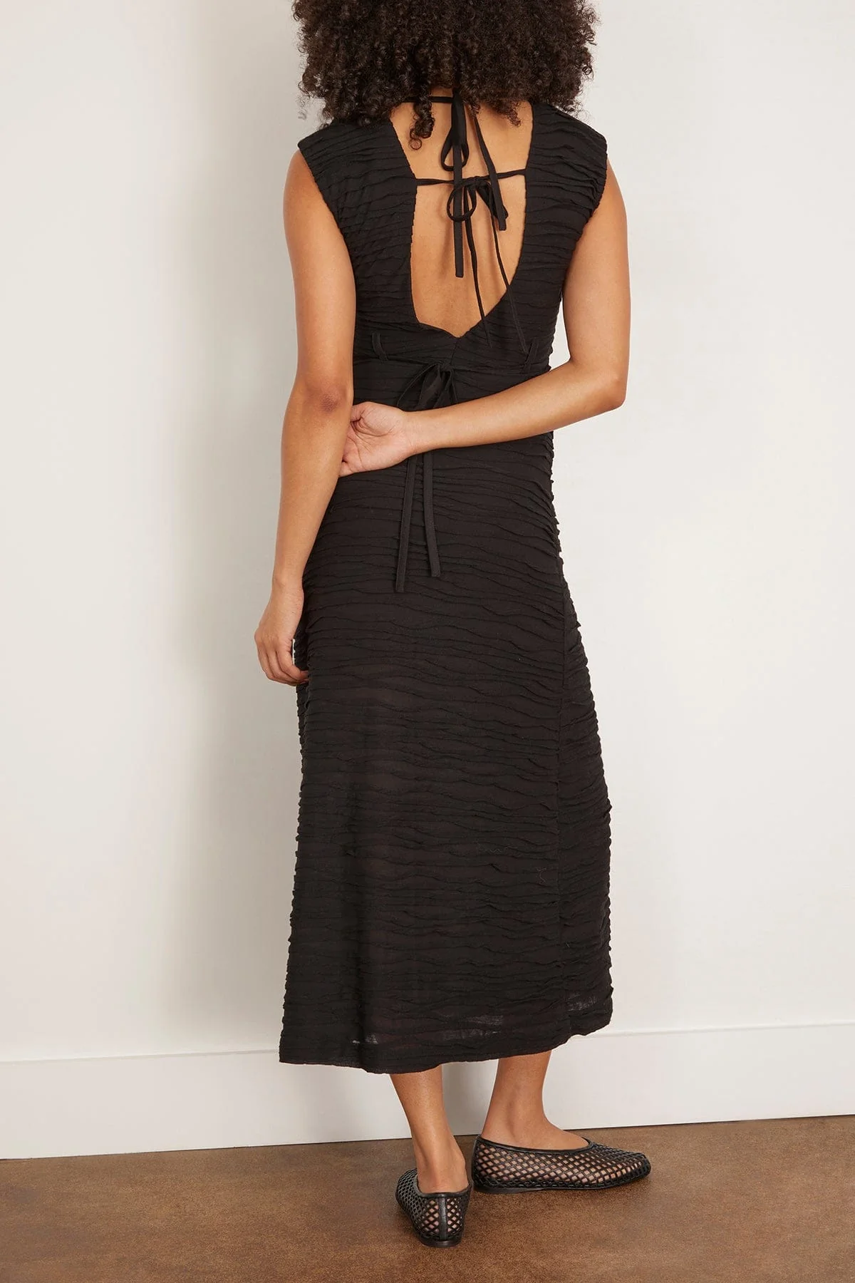 Laura Dress in Black - Image 4