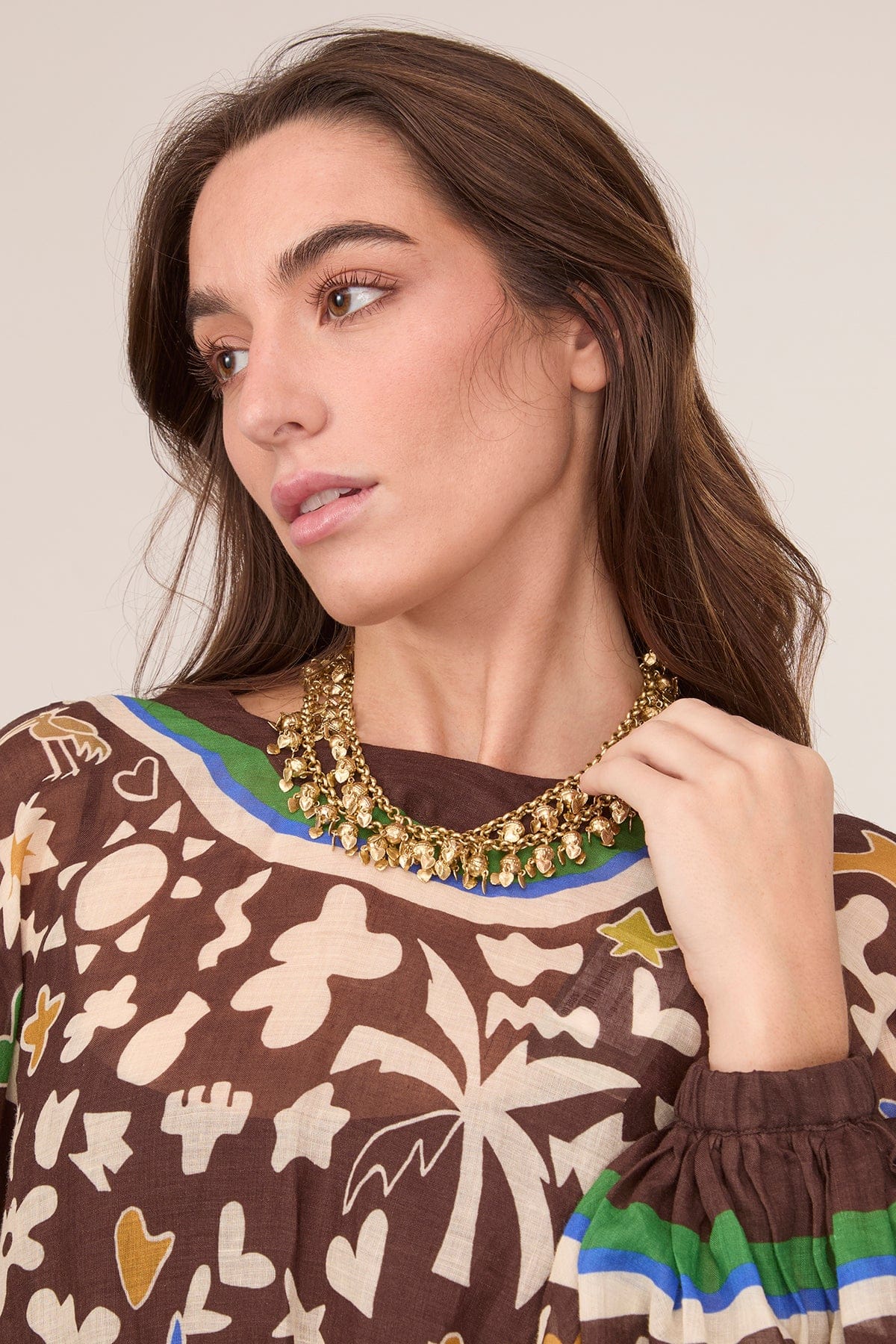 Le Jardin Heart Long Necklace in Gold - Image 2