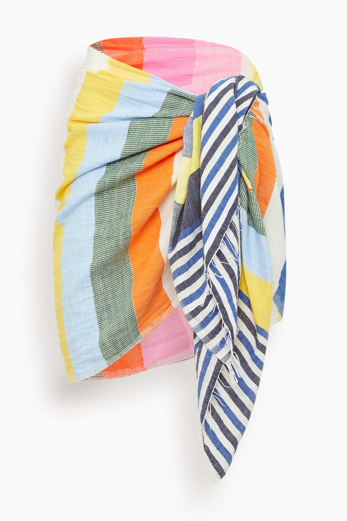 Lema Sarong in Pariti Fiesta