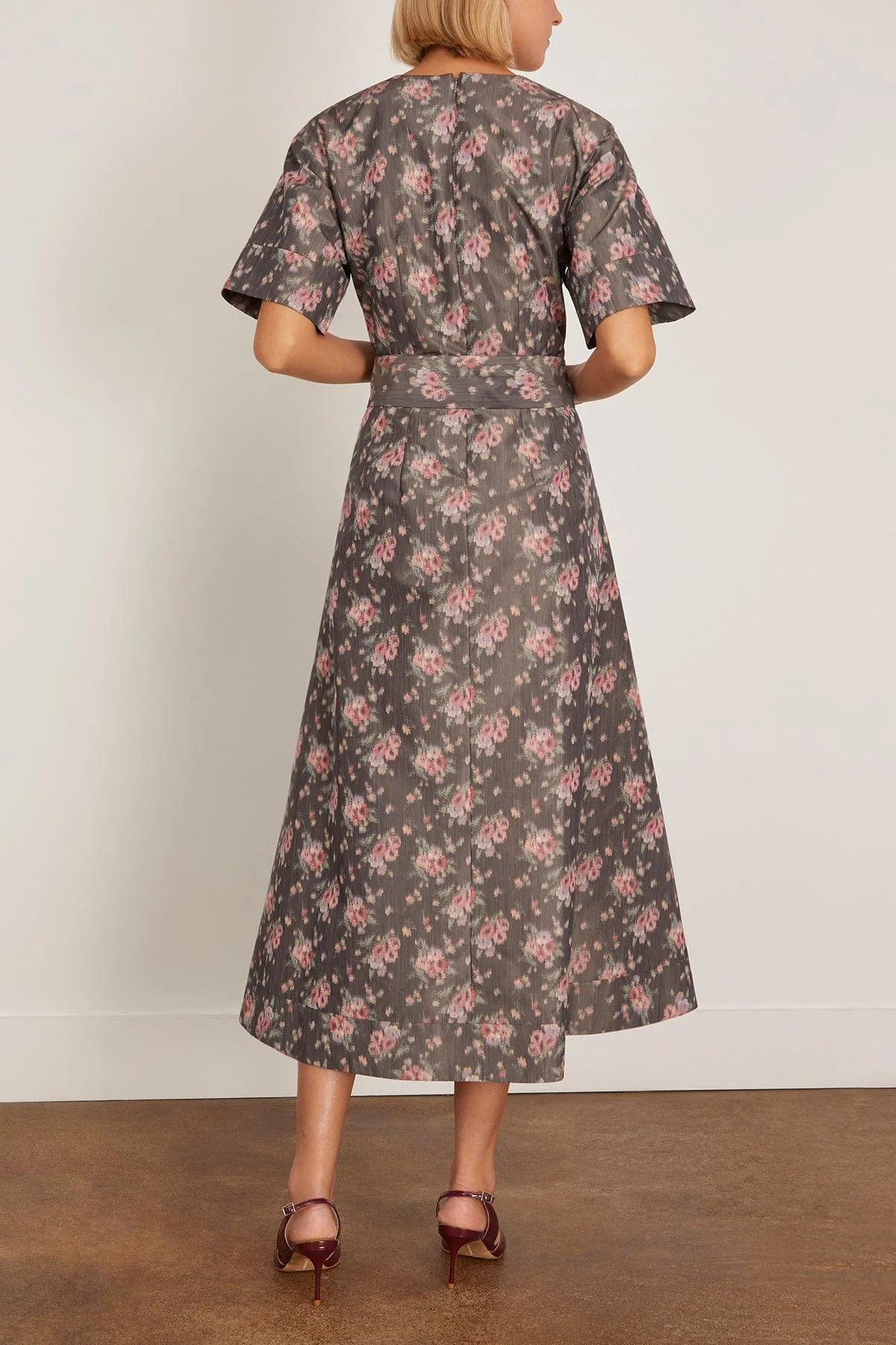 Lunetta Taffeta Wide Sleeve Pleated Midi Dress in Shadow Floral Ikat - Image 4