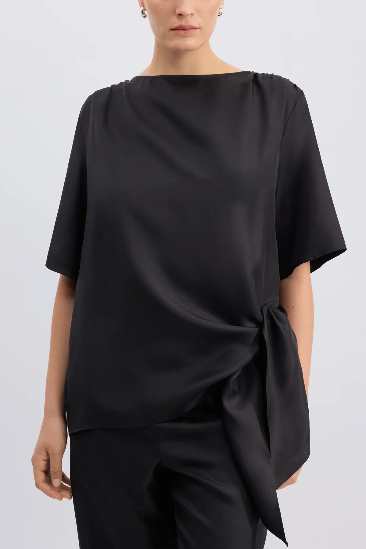 Mano Knotted Blouse in Black - Image 3