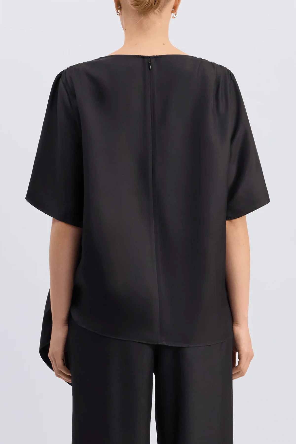 Mano Knotted Blouse in Black - Image 4