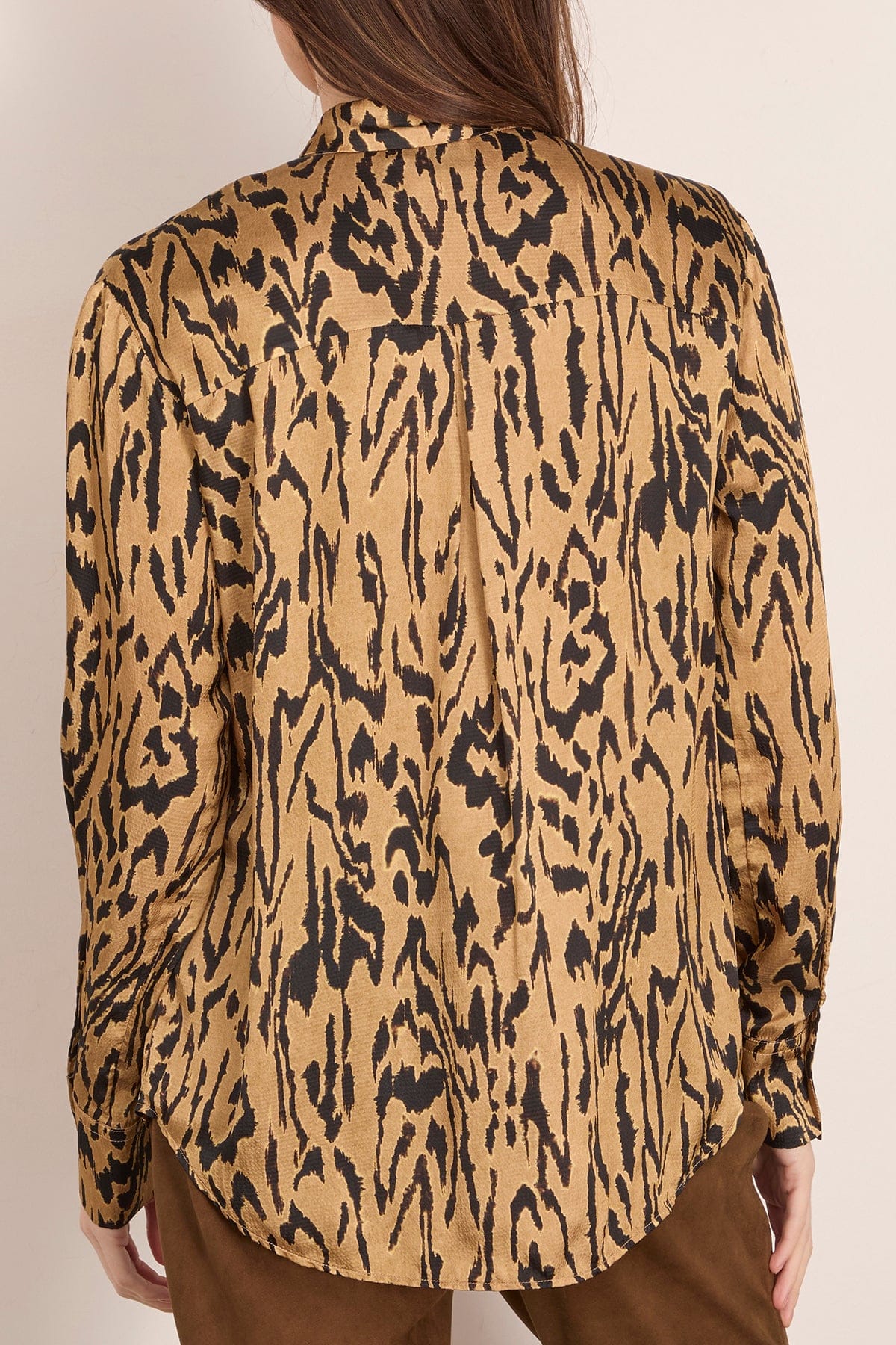 Moiree Print Satin Oversized in Honey - Image 4