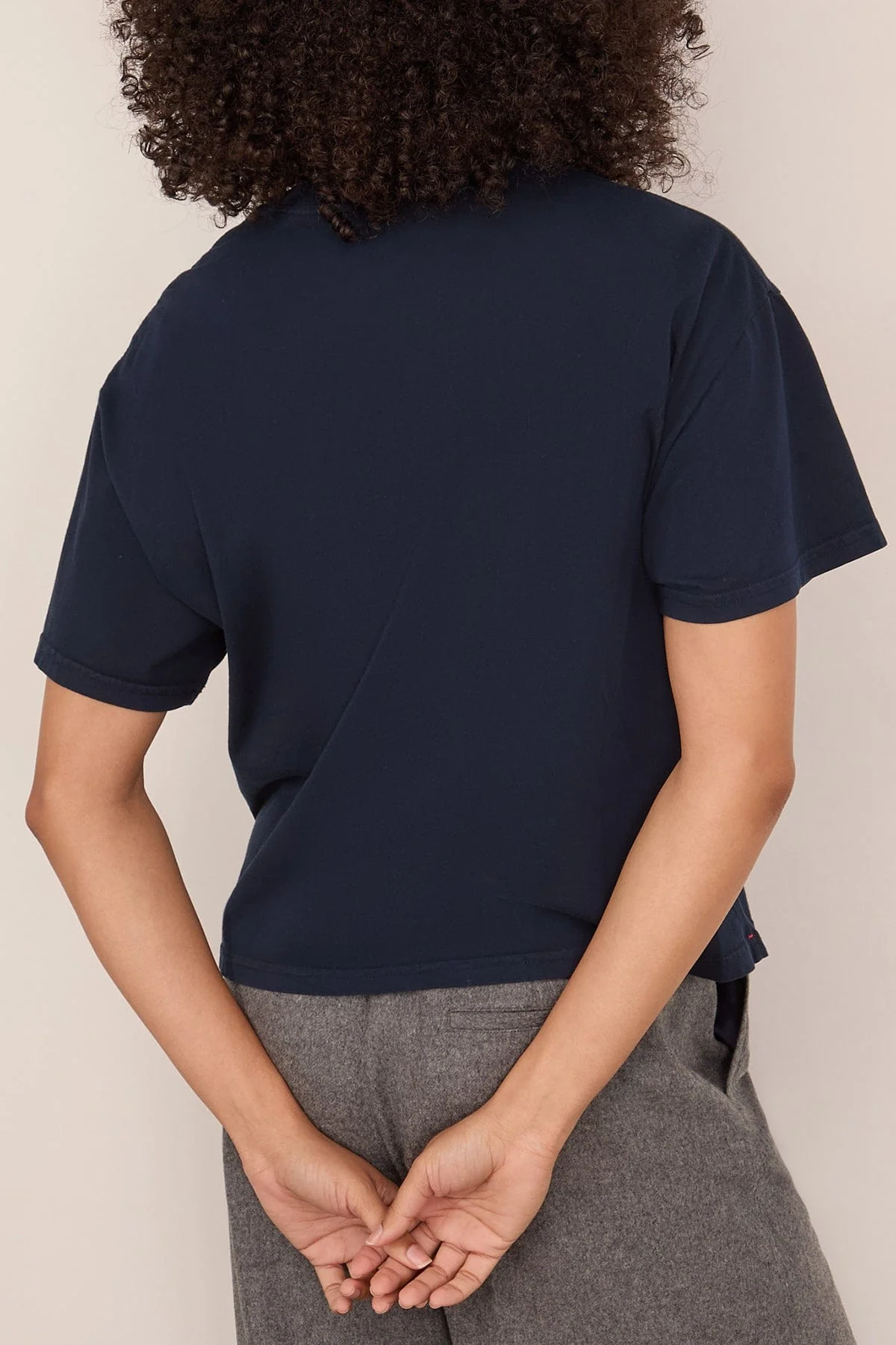 Palmer Tee in Navy - Image 4
