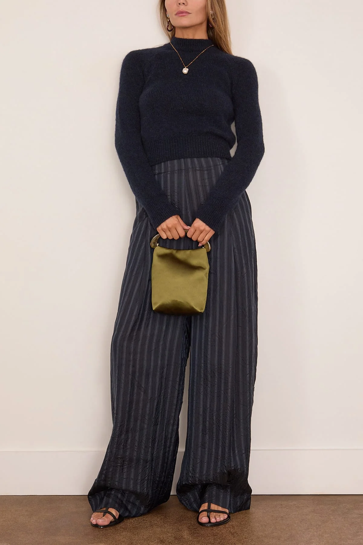 Pila Pant in Navy - Image 2