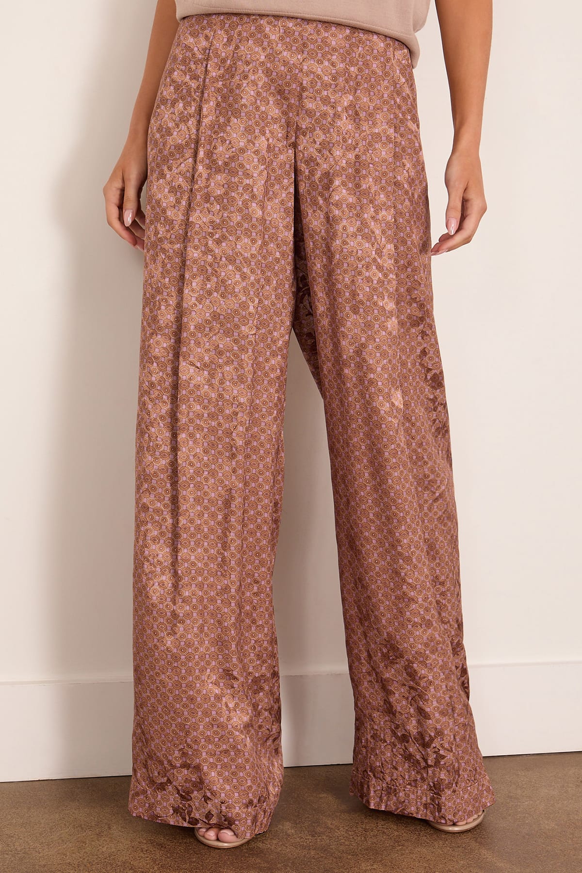 Pila Pant in Peach - Image 3