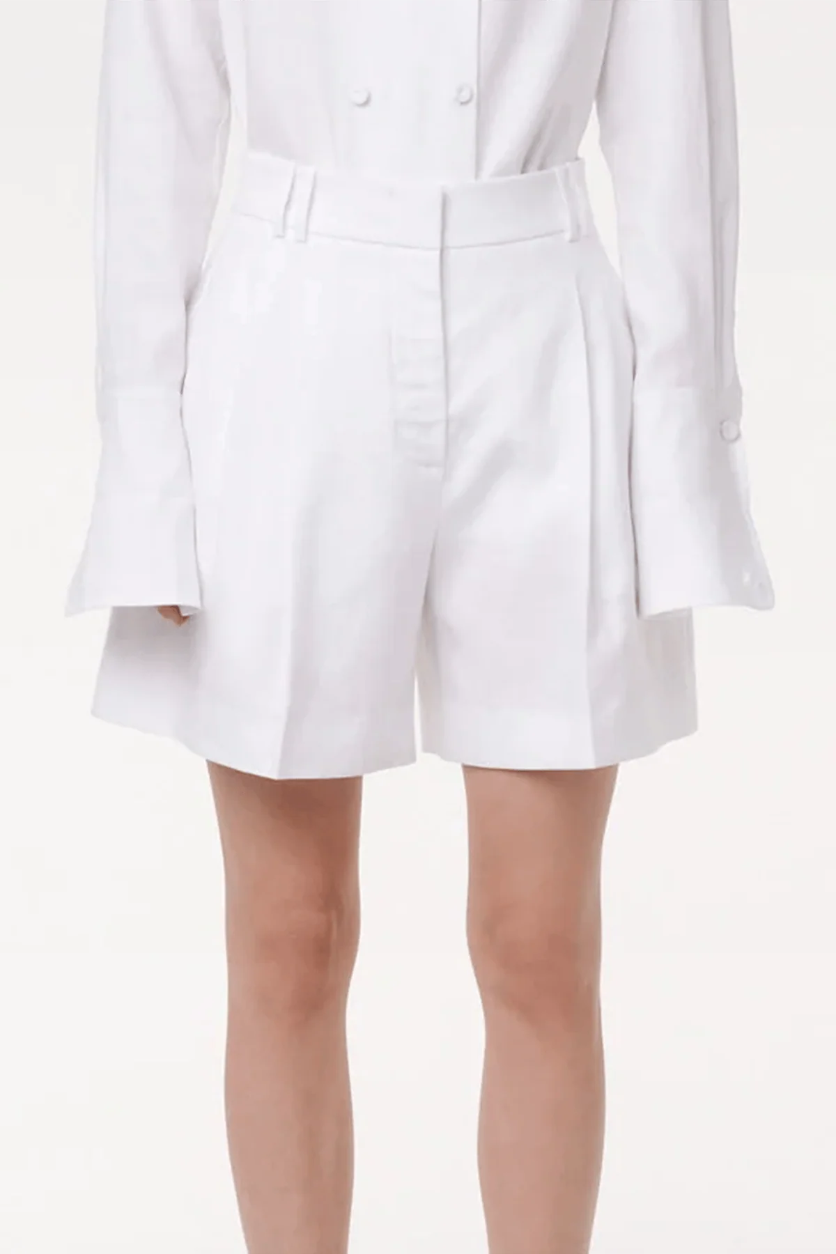 Pleated Short in White - Image 3