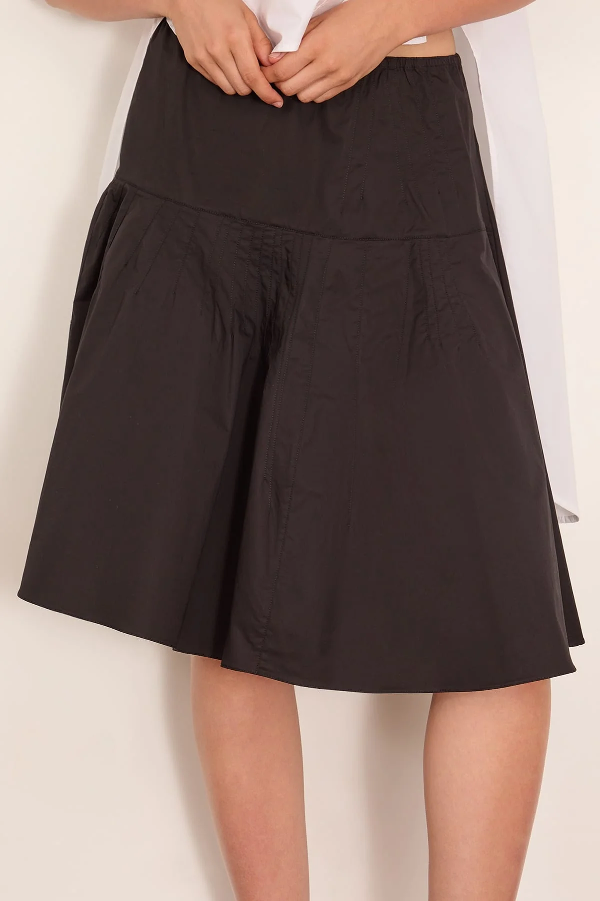 Poplin Cotton Skirt in Black - Image 3