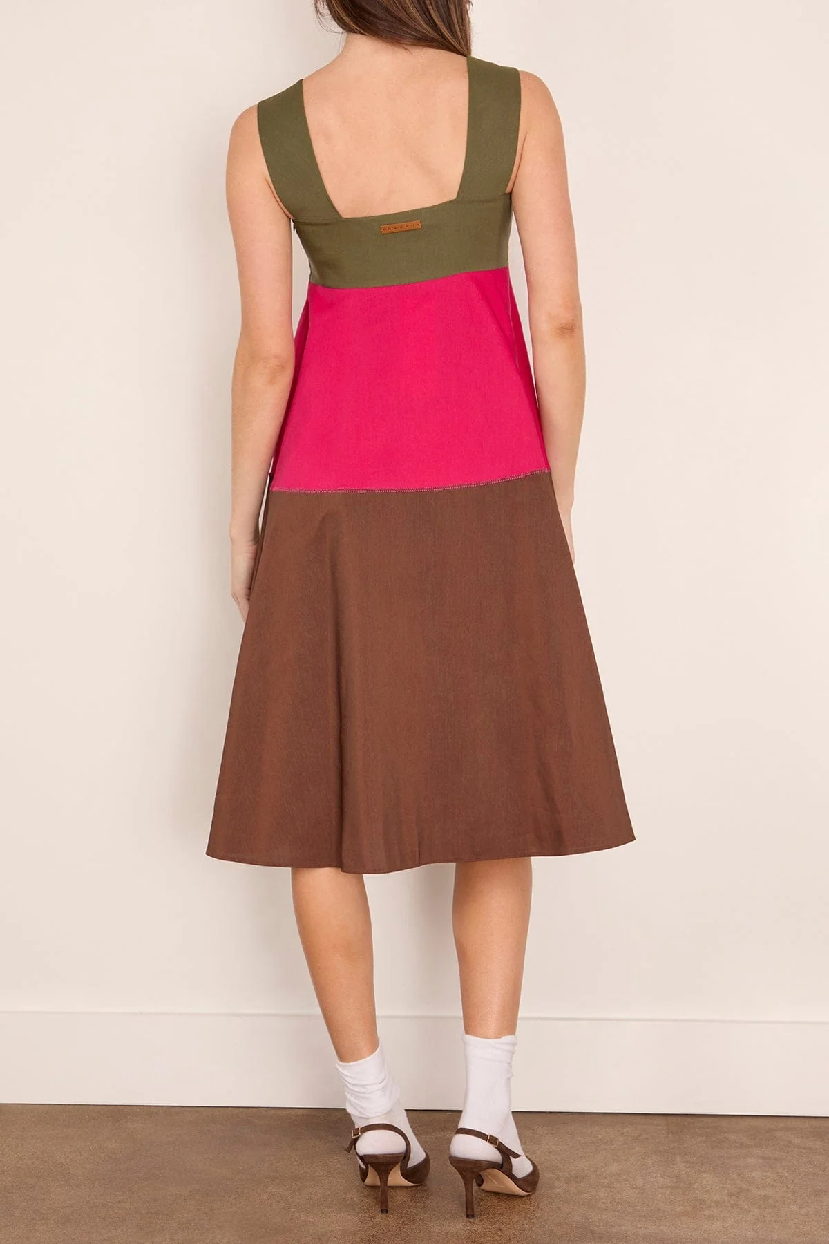 Raw Viscose Ramie Dress in Tobacco - Image 4