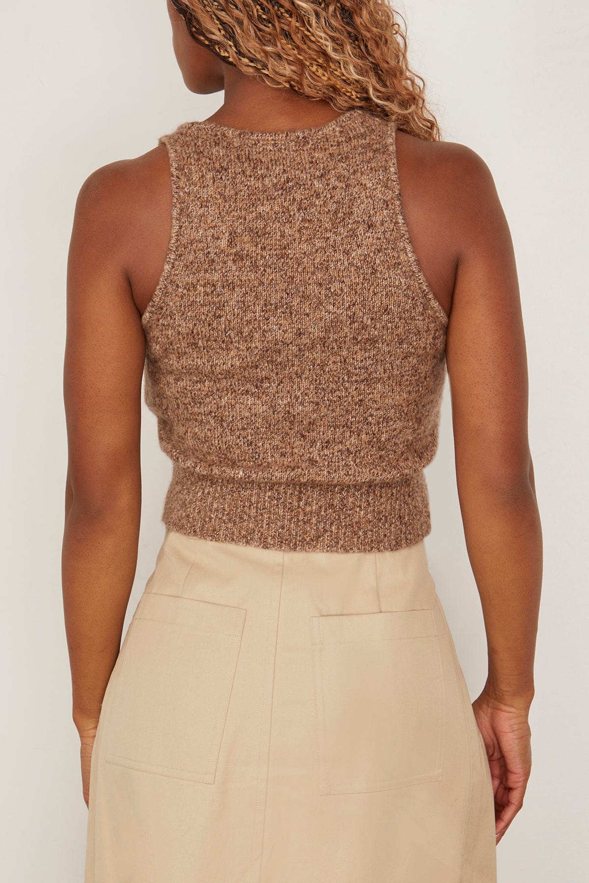 Reese V-Neck Knit Tank in Marled Brown - Image 4