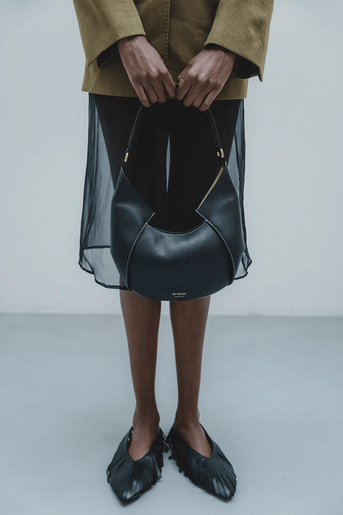 Riva Mini Small Pebble Grain Bag in Black - Image 5