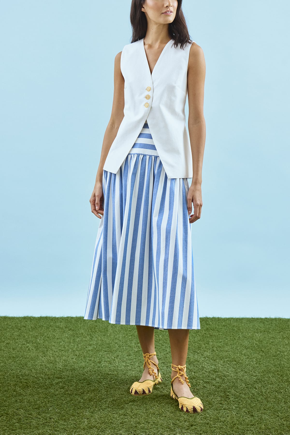 Roma Vest in White - Image 2