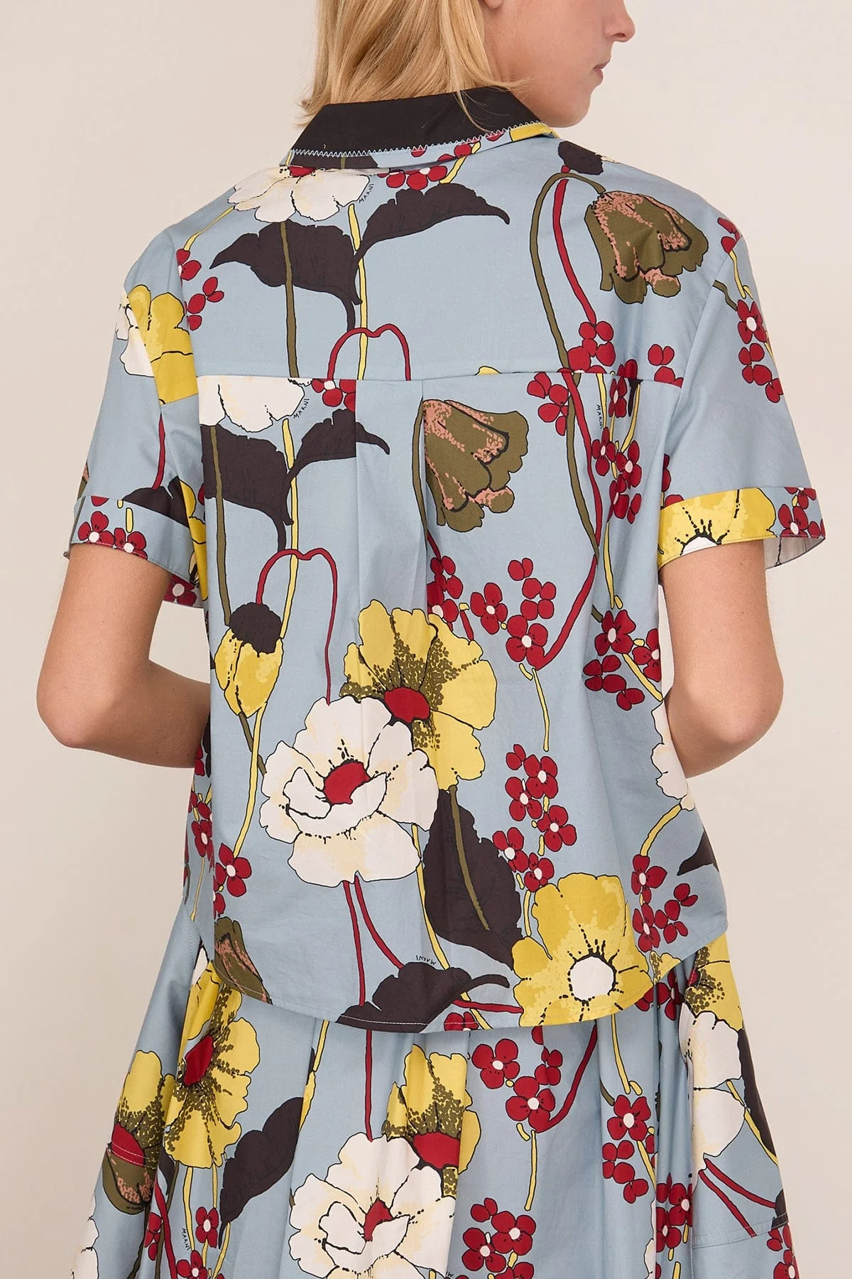Short Sleeve Shirt in Sky - Image 4