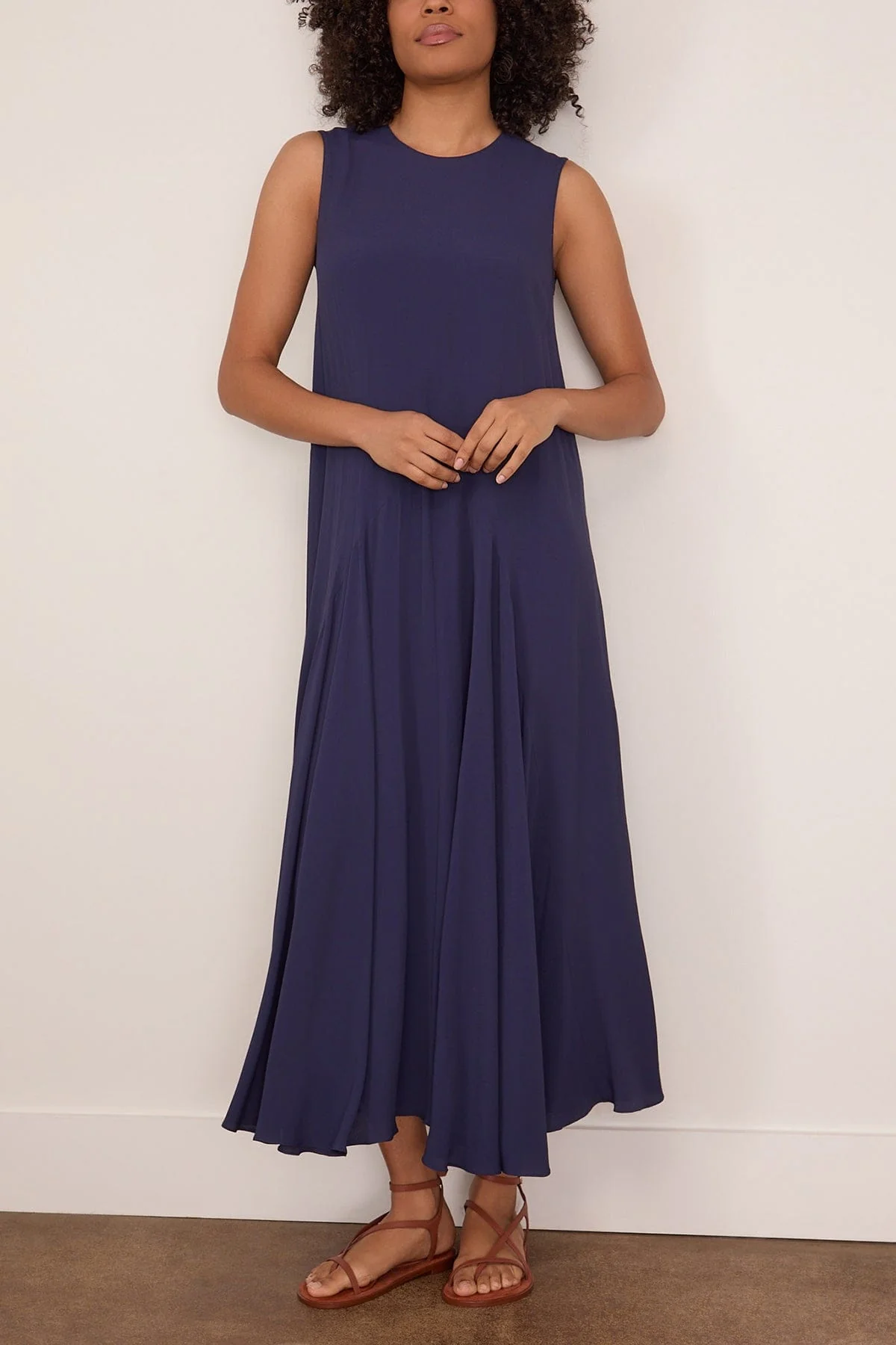 Sleeveless Long Dress in Light Navy - Image 3