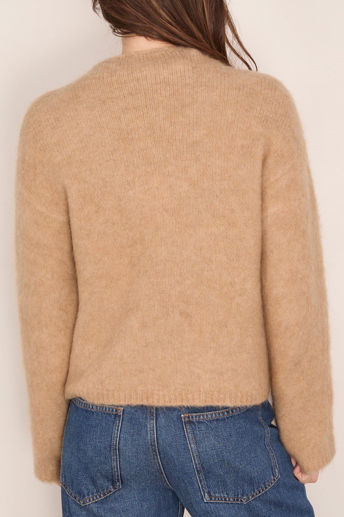 Stretch Baby Suri Alpaca Oversized Sweater in Honey - Image 4